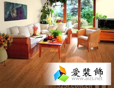 家装保养小常识：如何正确翻新木地板